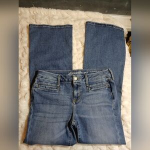 Eddie Bauer Womens Size P8 Slightly Curvy Flare Medium Wash Jeans